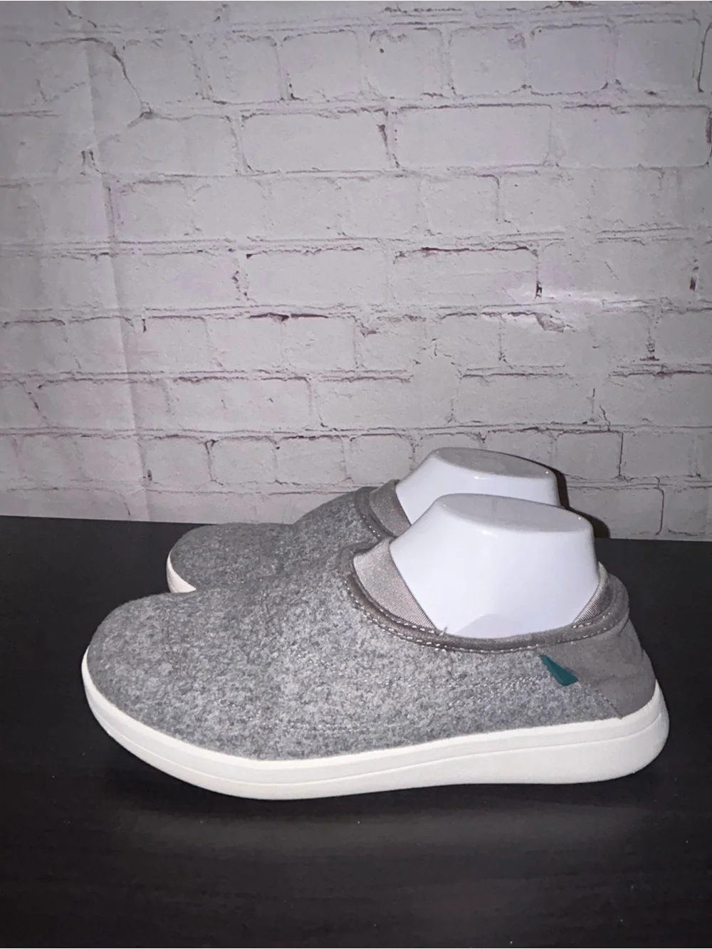 Vessi Sunday waterproof slipper/shoe women’s size 9